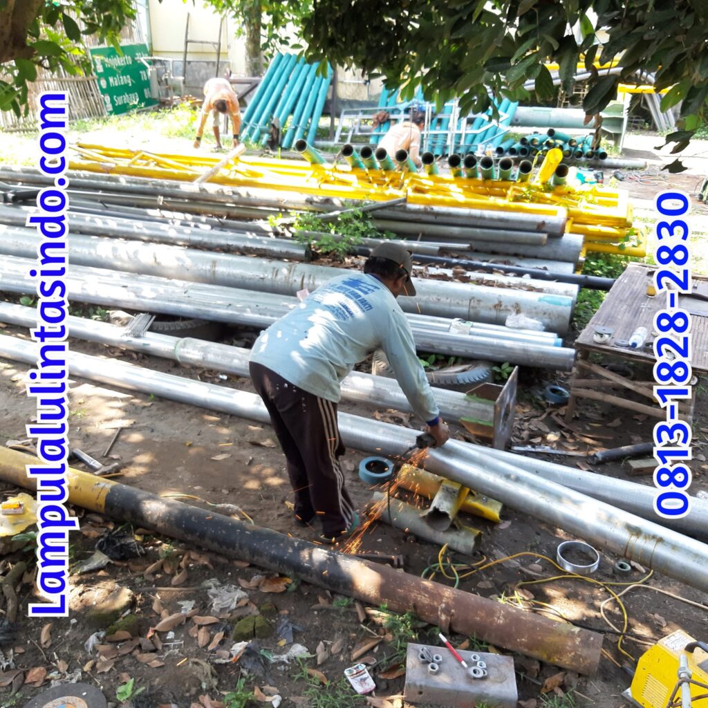 Jual Dan Pemeliharaan Lampu Waring Light Atau Lampu Hati Hati Di Mojokerto Hub 081318282830