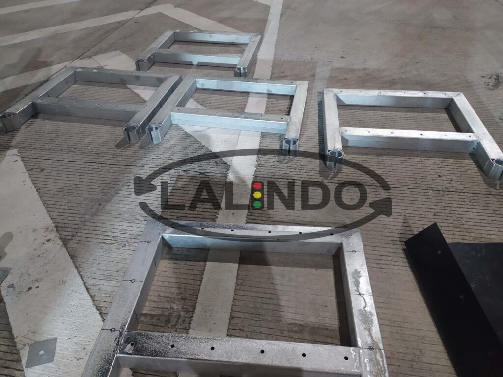 0813 1828 2830 | Jual Dan Produsen Crash Cushion System Atau Attenuator Bantal Kecelakaan Berkualitas