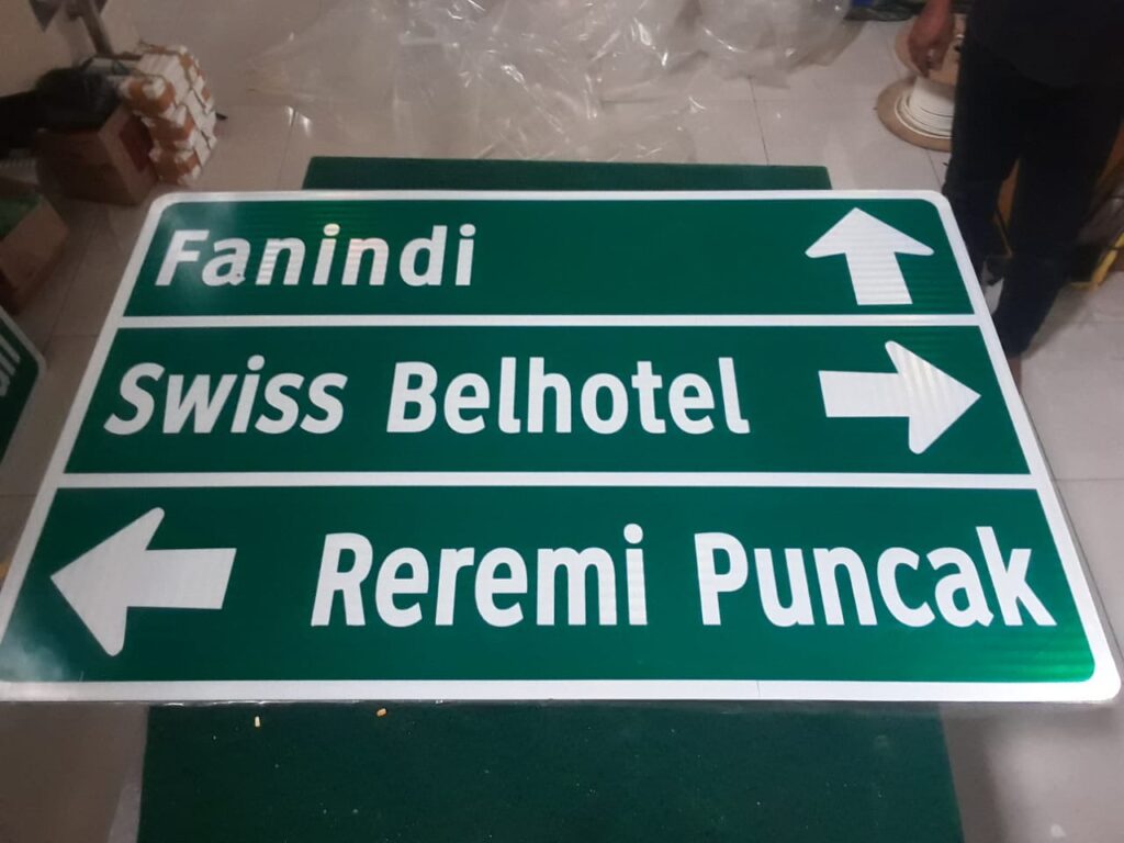Produsen Dan Jual Segala Macam Jenis Rambu Lalu Lintas Atau Rambu Petunjuk Arah Jalan RPPJ Di Surabaya