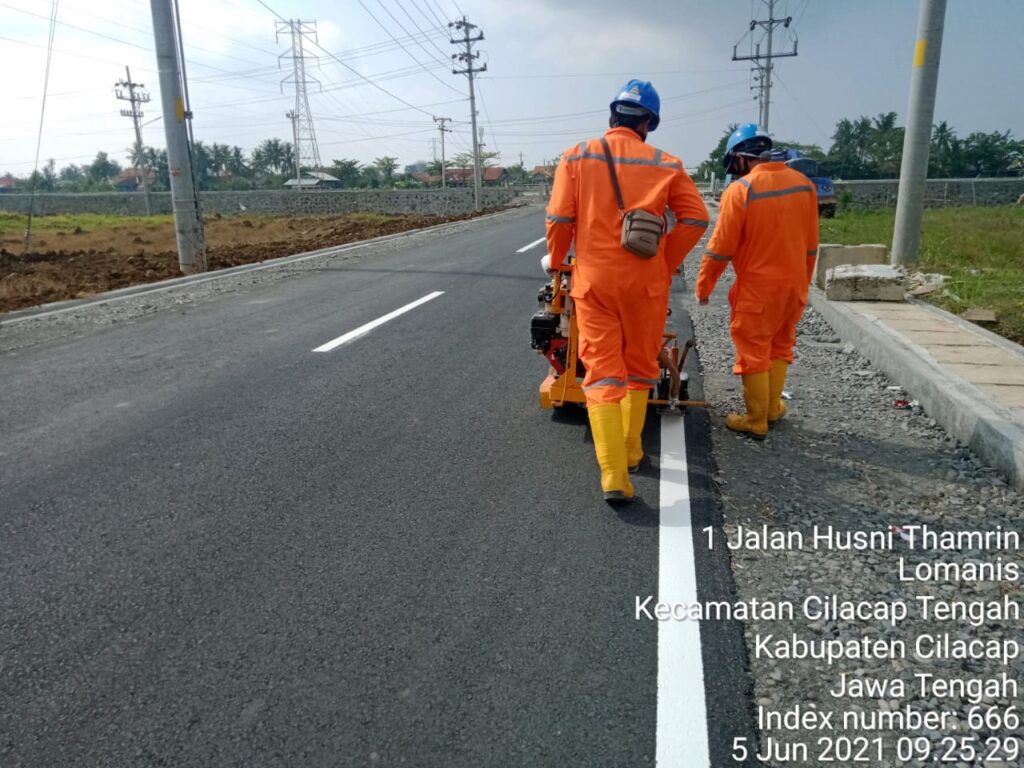 Jasa Dan Harga Pengecatan Marka Jalan Per Meter | Aplikator Marka Jalan Kuning Per Meter