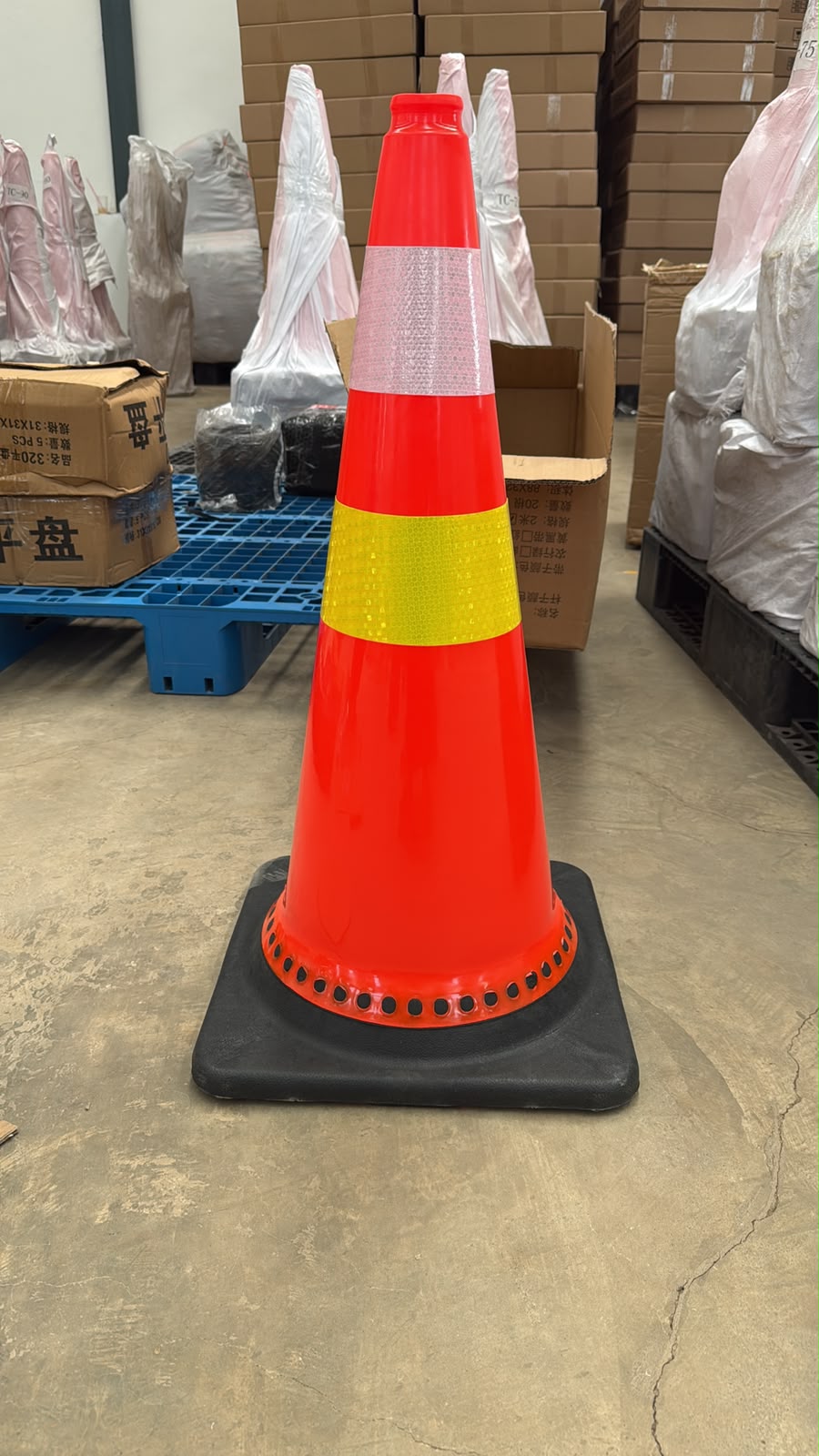 jual traffic cone